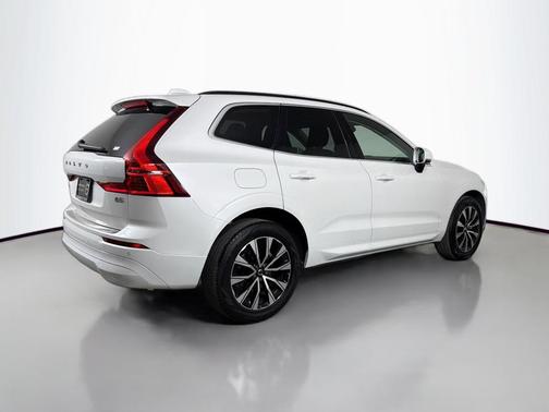 2023 Volvo XC60 B5 Core