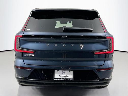 2025 Volvo EX90 Twin Motor Performance Ultra