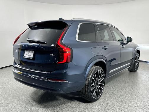 2026 Volvo XC90 B6 Plus 6-Seater