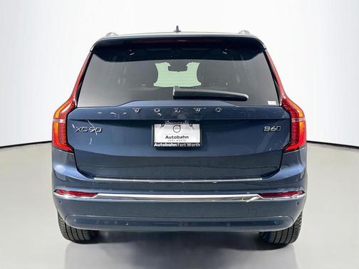 2026 Volvo XC90 B6 Plus 6-Seater