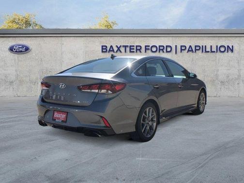 2018 Hyundai SONATA Sport 2.0T