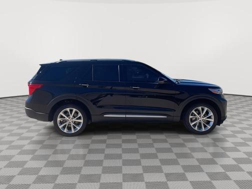 Agate Black Metallic 2023 Ford Explorer Platinum