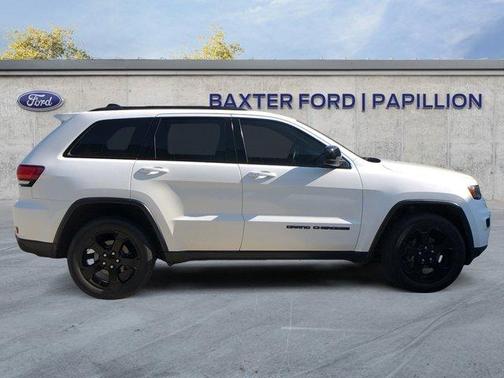 2019 Jeep Grand Cherokee Laredo