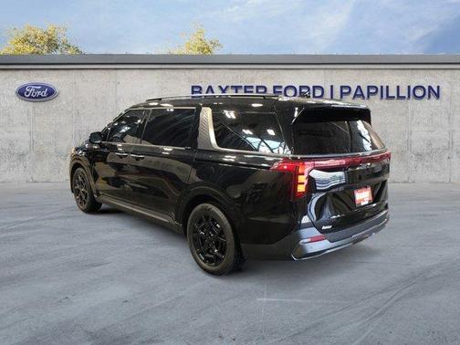 2025 Kia Carnival Hybrid SX
