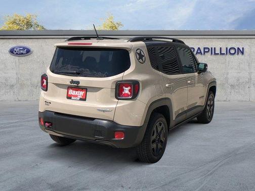 2017 Jeep Renegade Trailhawk