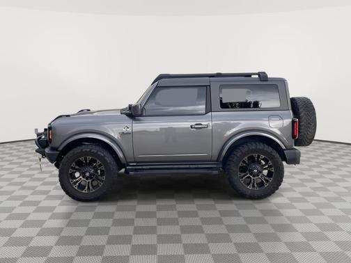 Carbonized Gray 2021 Ford Bronco Outer Banks
