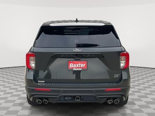 Green 2022 Ford Explorer ST