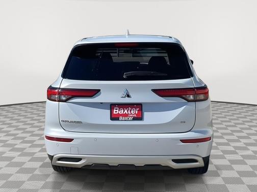 2023 Mitsubishi Outlander SE