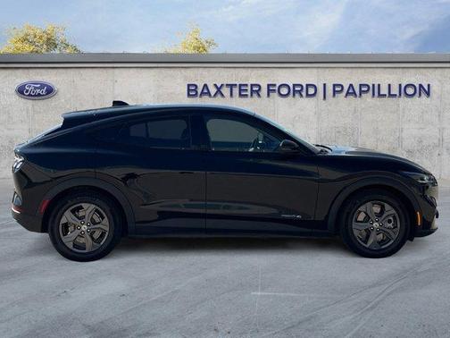 2022 Ford Mustang Mach-E Select