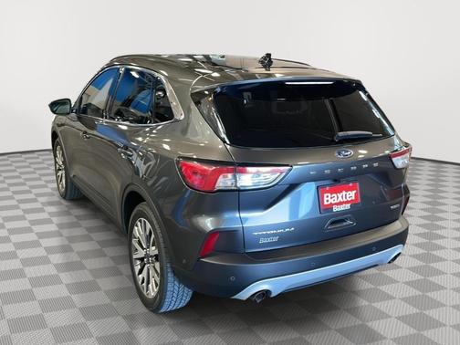 2020 Ford Escape Titanium Hybrid