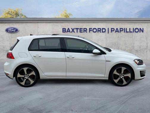 2016 Volkswagen Golf GTI 2.0T SE 4-Door