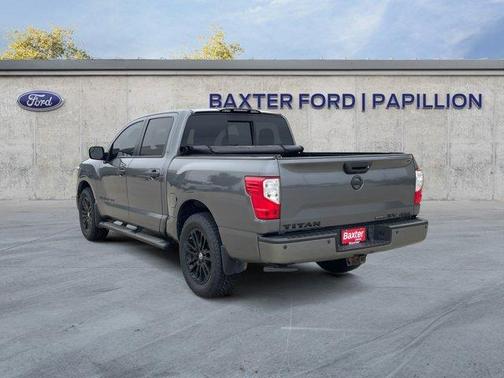 2019 Nissan Titan SV