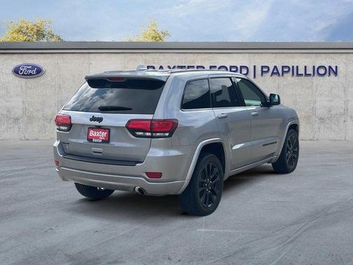 2019 Jeep Grand Cherokee Altitude