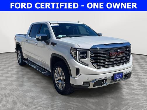 White Frost Tri-Coat 2023 GMC Sierra 1500 Denali