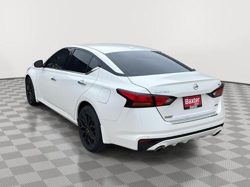 2021 Nissan Altima 2.5 SL