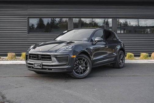 Volcano Grey Metallic 2023 Porsche Macan SUV