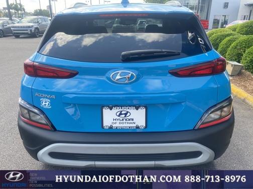 2023 Hyundai KONA SEL