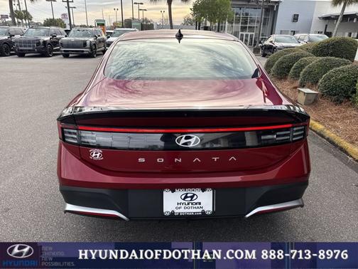 2025 Hyundai SONATA SE