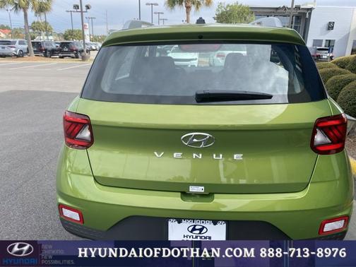 2024 Hyundai VENUE SEL