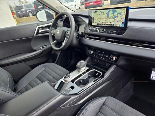 2026 Mitsubishi Outlander SE 1.5T S-AWC