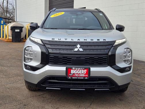 2025 Mitsubishi Outlander PHEV SEL
