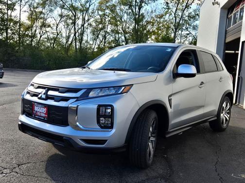 2025 Mitsubishi Outlander Sport 2.0 ES