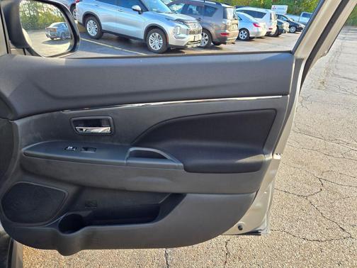 2025 Mitsubishi Outlander Sport 2.0 ES