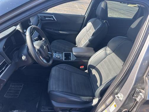 2023 Mitsubishi Outlander SE 2.5 S-AWC