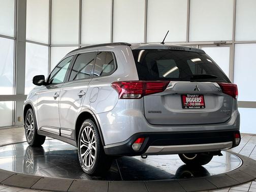 2016 Mitsubishi Outlander SEL