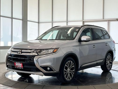 2016 Mitsubishi Outlander SEL