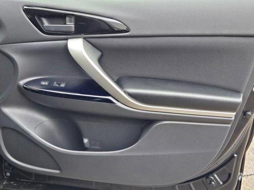 2025 Mitsubishi Eclipse Cross LE