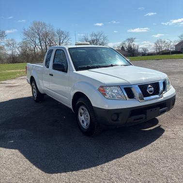 Glacier White 2017 Nissan Frontier S