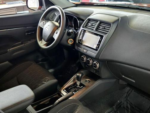 2024 Mitsubishi Outlander Sport 2.0 ES