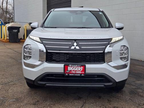 2026 Mitsubishi Outlander ES 1.5T S-AWC