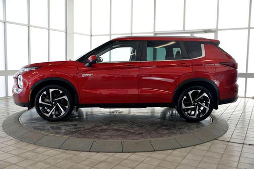 2023 Mitsubishi Outlander PHEV SE S-AWC