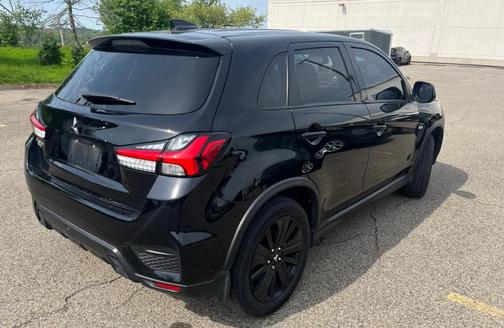 Labrador Black Pearl 2022 Mitsubishi Outlander Sport 2.0 ES