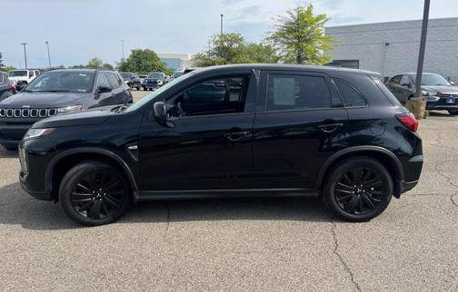 Labrador Black Pearl 2022 Mitsubishi Outlander Sport 2.0 ES