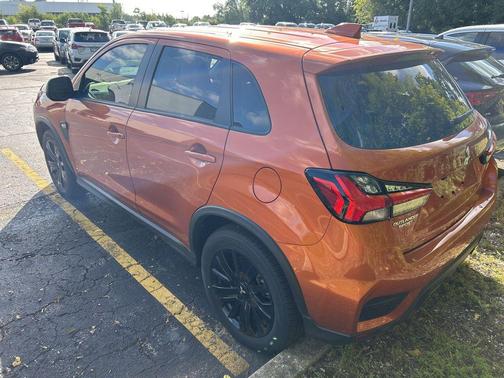 2024 Mitsubishi Outlander Sport 2.0 LE