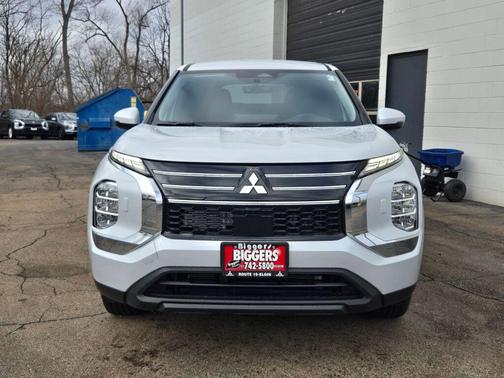 2026 Mitsubishi Outlander ES 1.5T S-AWC