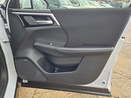 2026 Mitsubishi Outlander ES 1.5T S-AWC