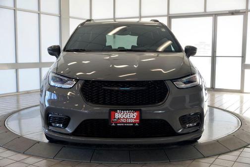 2021 Chrysler Pacifica Hybrid Touring L