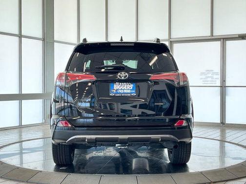 2018 Toyota RAV4 Adventure