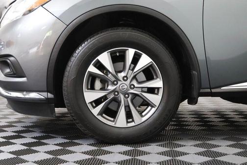 Gun Metallic 2015 Nissan Murano SL
