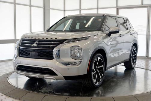 2025 Mitsubishi Outlander PHEV SE S-AWC