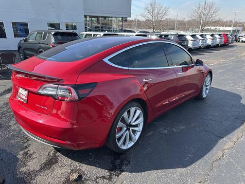 2018 Tesla Model 3 Long Range