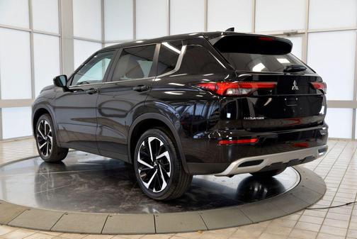 2024 Mitsubishi Outlander SE 2.5 2WD