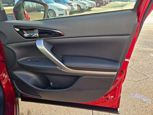 2026 Mitsubishi Eclipse Cross SE