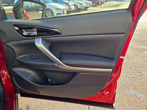 Red Diamond 2026 Mitsubishi Eclipse Cross SE