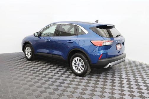 Atlas Blue Metallic 2022 Ford Escape SE