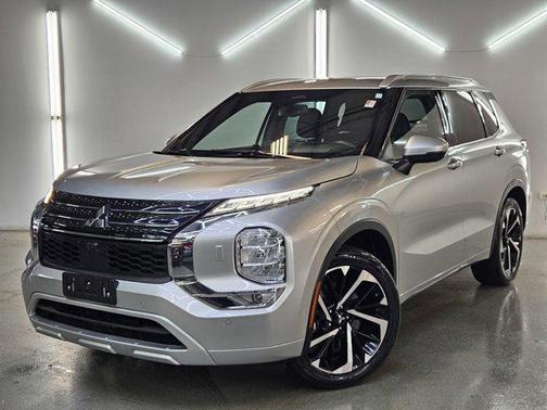 2022 Mitsubishi Outlander SEL